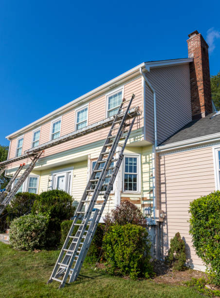 Affordable siding repair and maintenance services in Russellville, AL